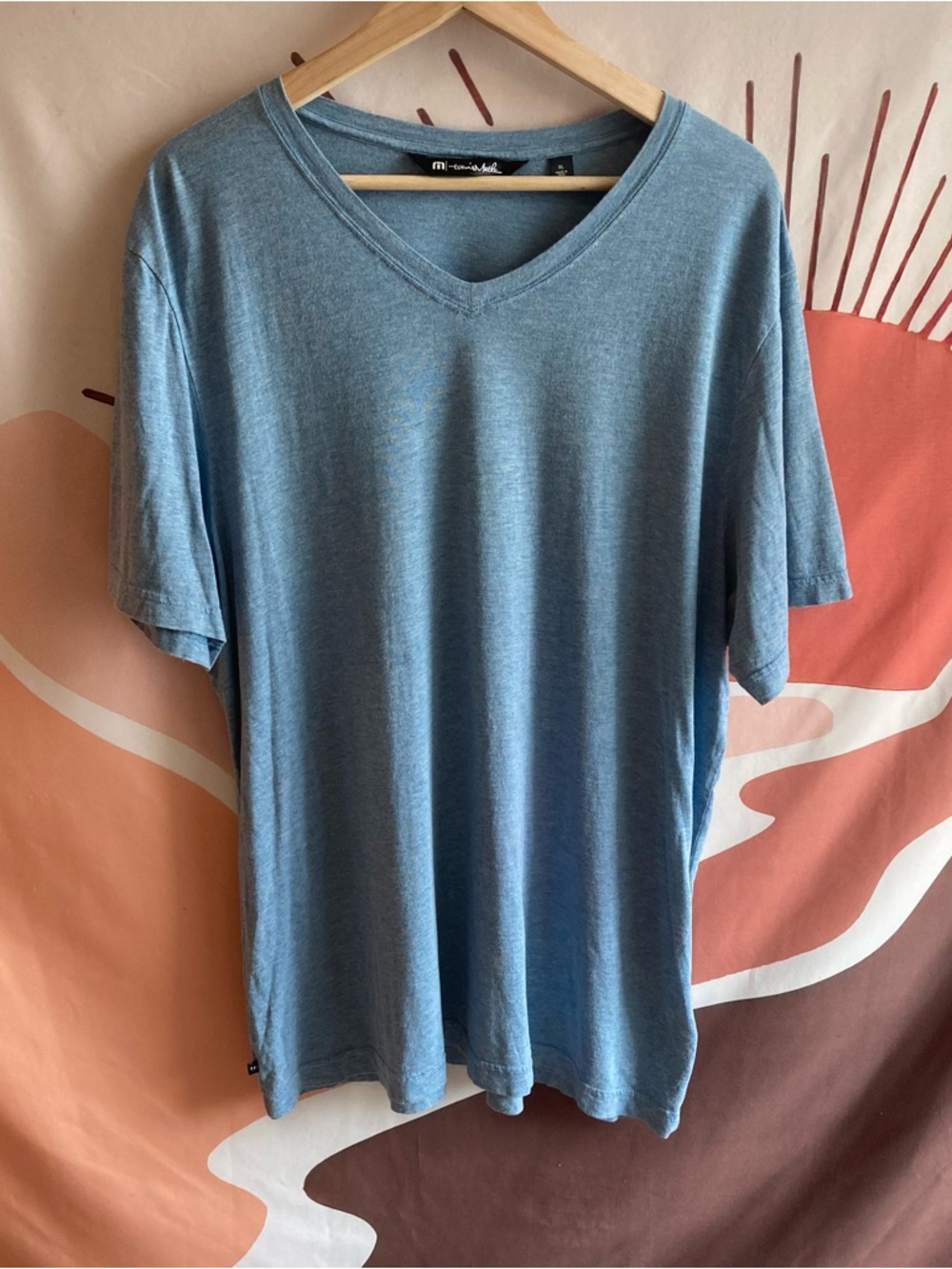 Travis Matthew Mens XL Blue Shirt V Neck Short Stretch Lightweight Golf Casual